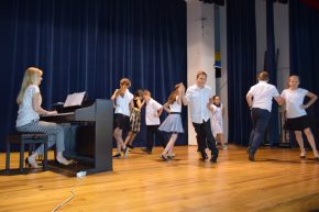 Popis sekcji instrumentów klawiszowych w Sokołowie Małopolskim_11