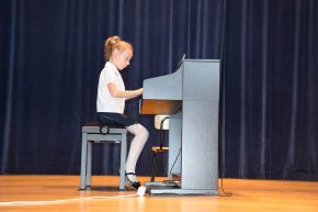 Popis sekcji instrumentów klawiszowych w Sokołowie Małopolskim_25