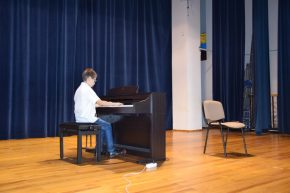 Popis sekcji instrumentów klawiszowych w Sokołowie Małopolskim_49