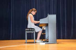 Popis sekcji instrumentów klawiszowych w Sokołowie Małopolskim_58