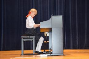 Popis sekcji instrumentów klawiszowych w Sokołowie Małopolskim_88